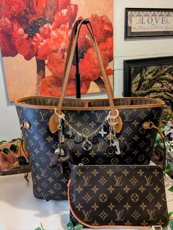 Louis Vuitton Handbags - ❌SOLD❌ Louis Vuitton Monogram Neverfull MM SET - Includes Entrupy COA - XLNT
